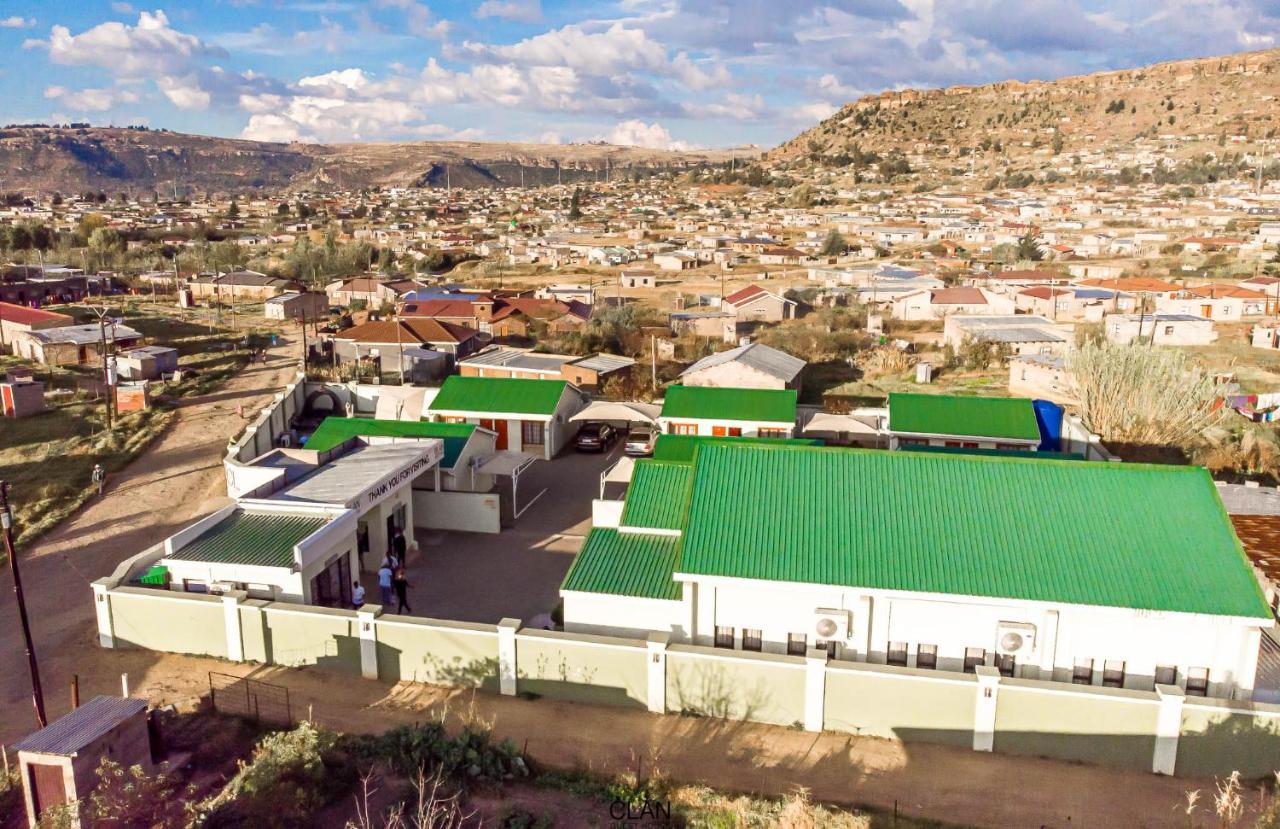 The Clan Guest House Μαζέρου Εξωτερικό φωτογραφία