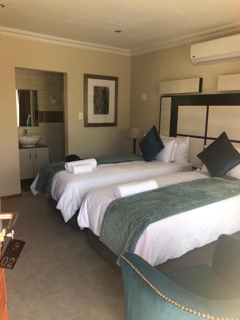 The Clan Guest House Μαζέρου Εξωτερικό φωτογραφία