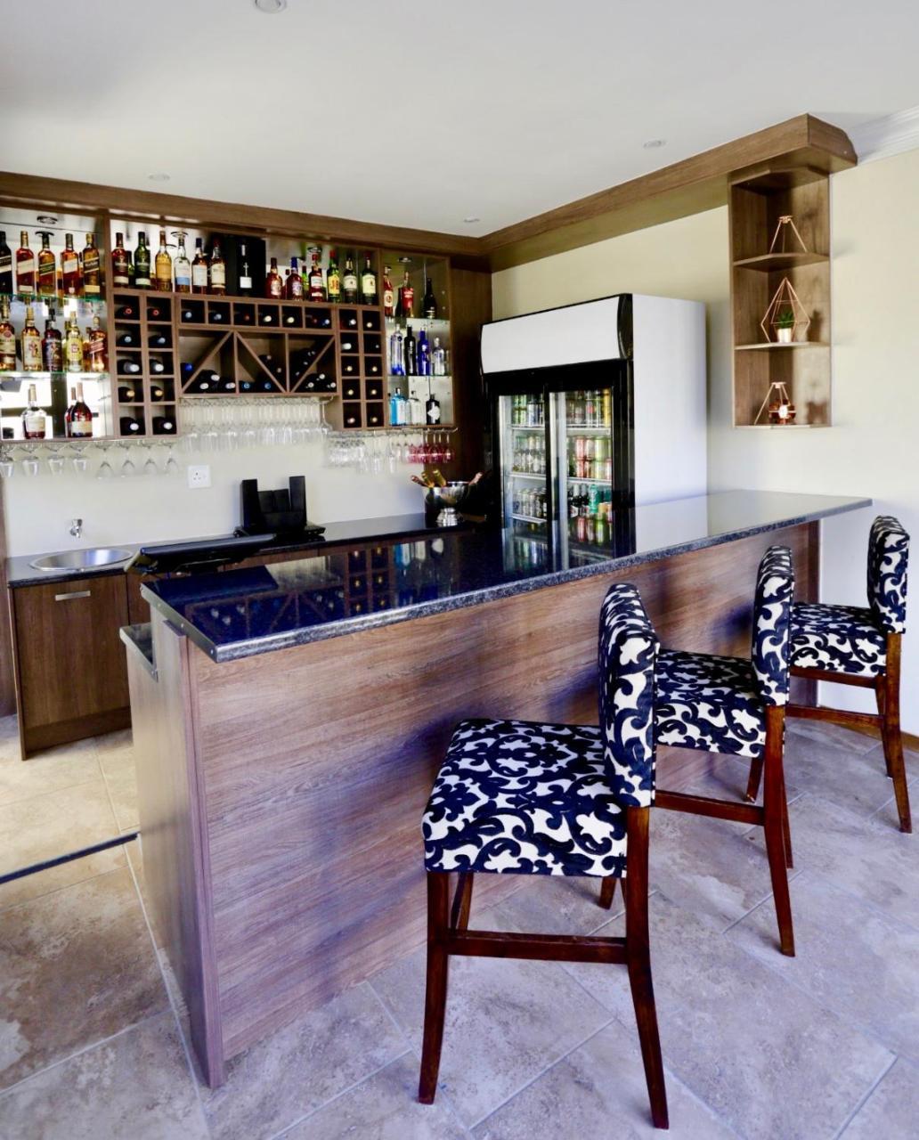 The Clan Guest House Μαζέρου Εξωτερικό φωτογραφία